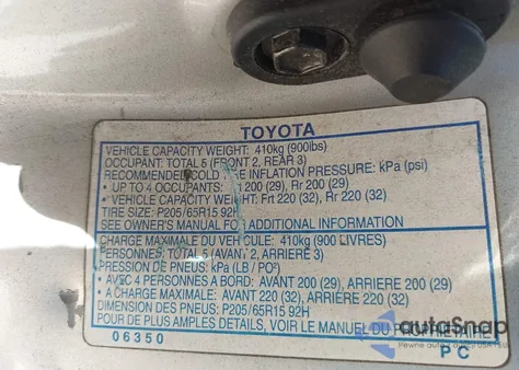 2000 Toyota Camry Le from USA, damaged, VIN 4T1BG22K0YU692369